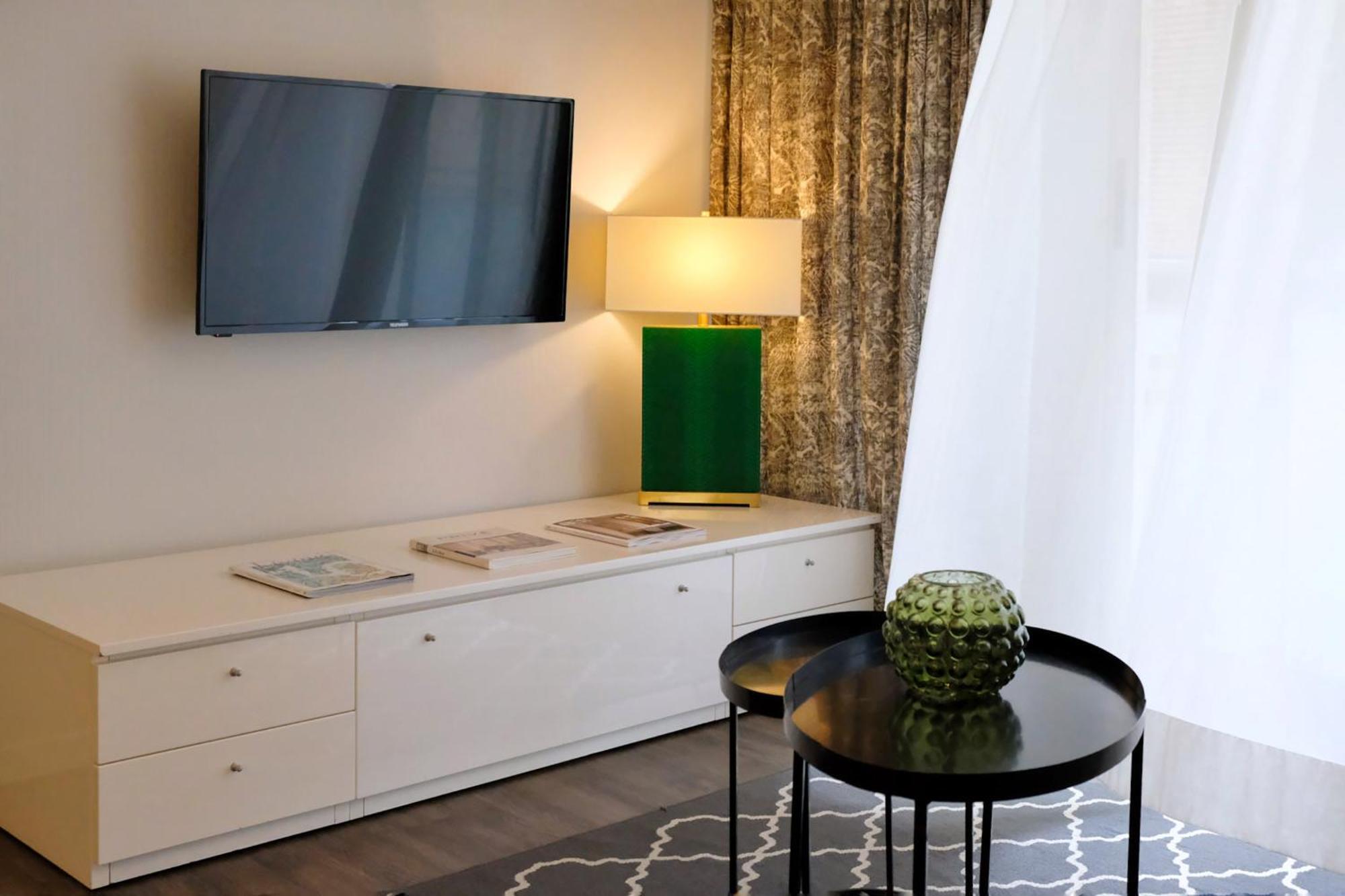 Residence Lungomare - Charming Apartments Riccione Exterior foto